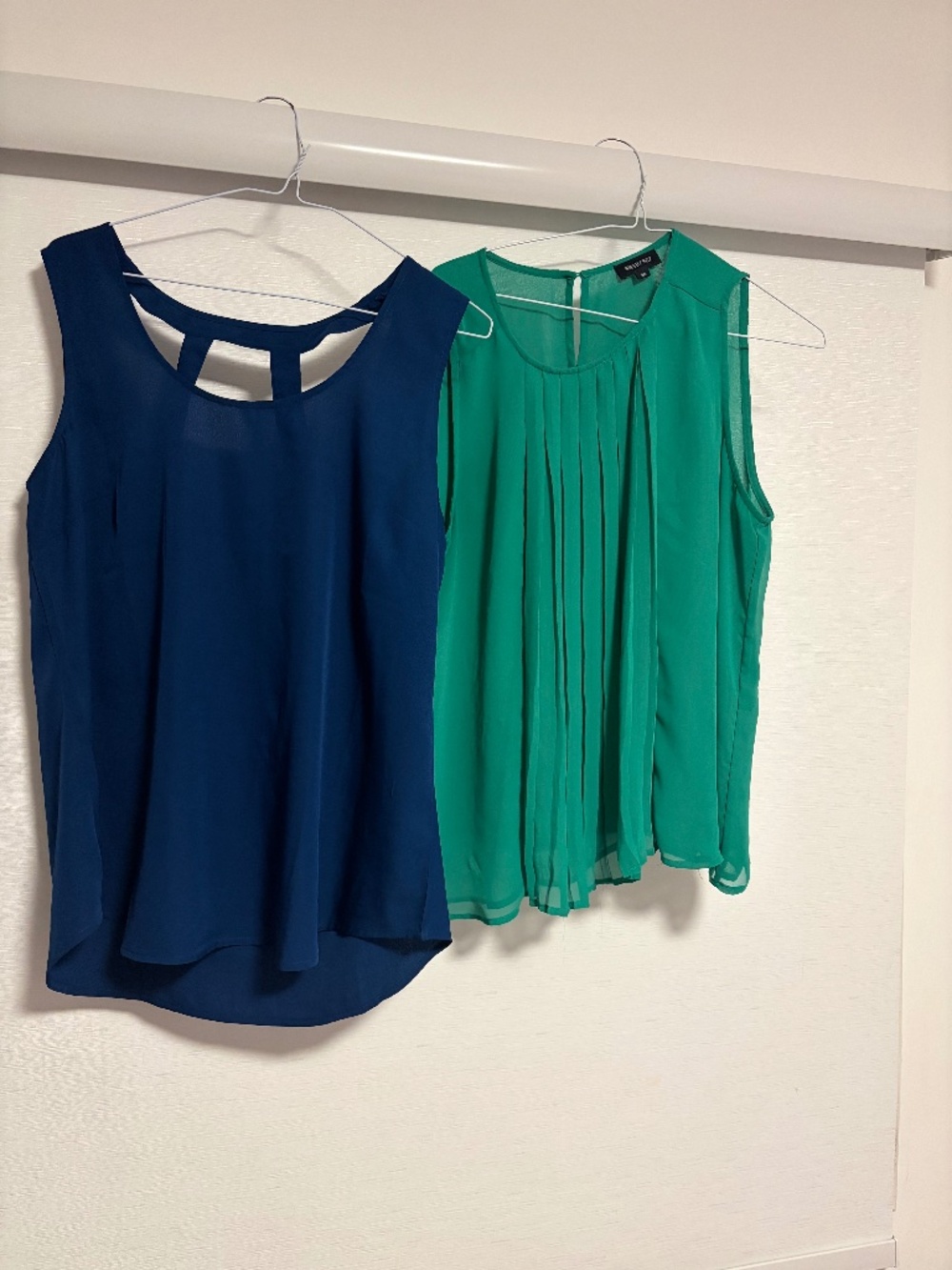 Women set of two Sleeveless Blouses